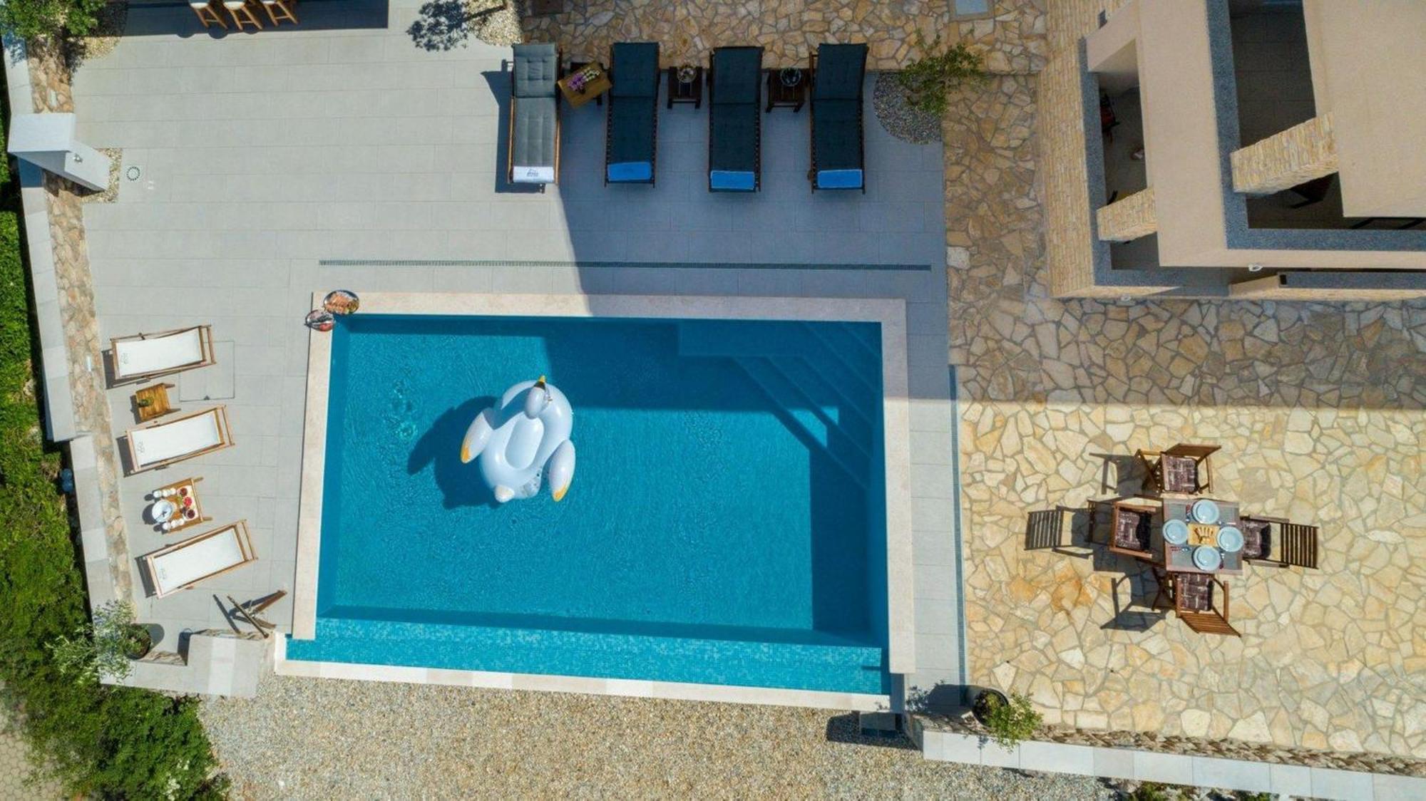 Luxury Villa Allen With Pool Klimno Rum bild